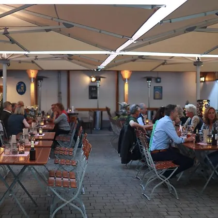 호텔 & Brauerei-gasthof Neuwirt 2*