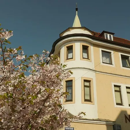 & Brauerei-gasthof Neuwirt 호텔