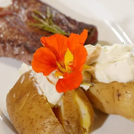 & Brauerei-gasthof Neuwirt